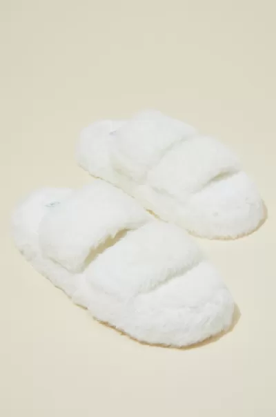 Loungewear Spacious Plush Fur Slipper Women Cotton On White