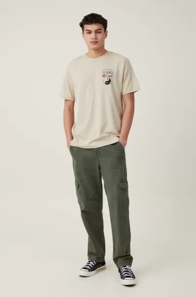 Cotton On Men Convenient Graphic T-Shirts Pearl/Advancements Premium Loose Fit Art T-Shirt