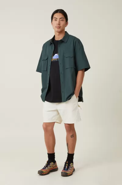 Superior Black/Mount Fuji Men Cotton On Box Fit Graphic T-Shirt Graphic T-Shirts
